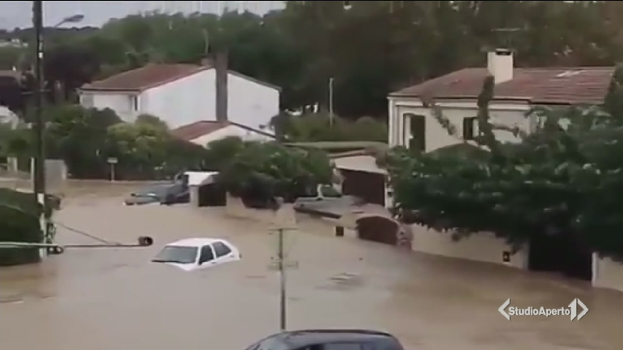"Inondazioni senza precedenti" "Inondazioni senza precedenti"