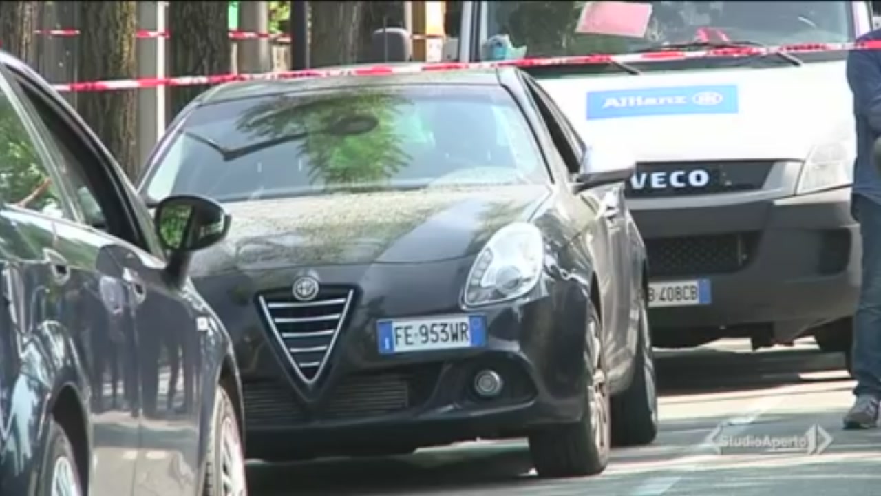Le ha sparato a bruciapelo Le ha sparato a bruciapelo