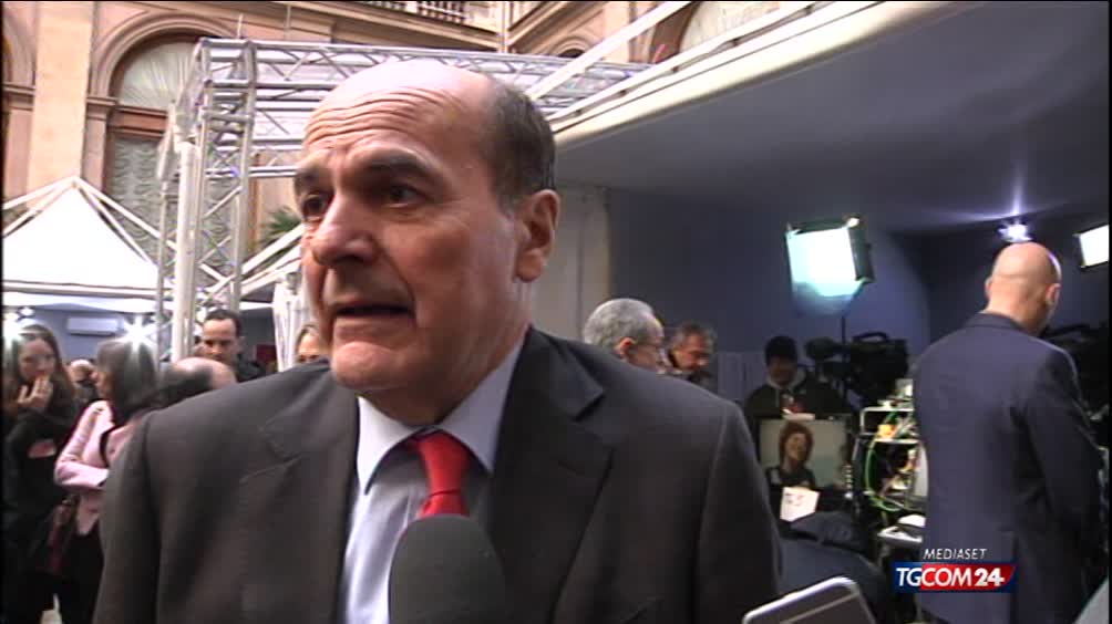 Bersani: "Mattarella ottima figura" Bersani: "Mattarella ottima figura"