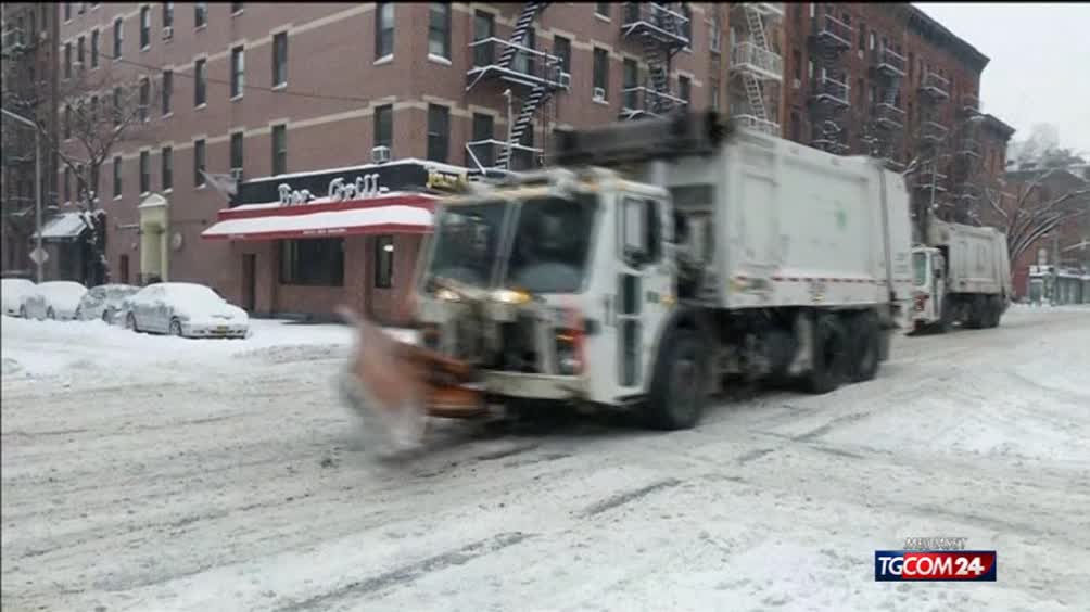 Bufera di neve, New York ha paura Bufera di neve, New York ha paura