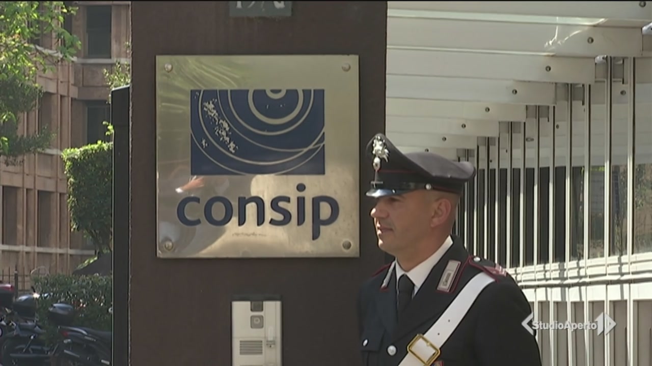 Caso Consip, indagato Woodcock Caso Consip, indagato Woodcock