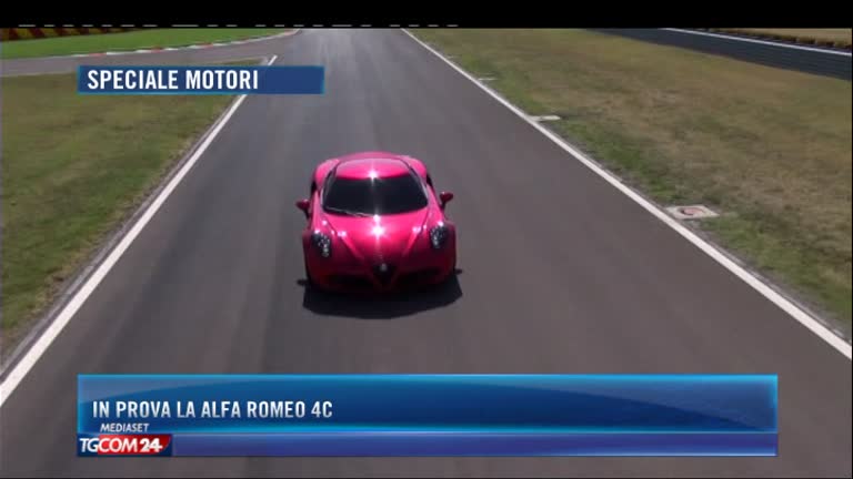 In prova la Alfa Romeo 4C