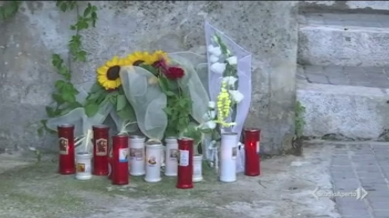 L'addio a Nicolina L'addio a Nicolina