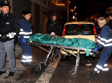 SCOPERTO DALLA VICINA