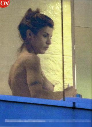 ELISABETTA CANALIS IN TOPLESS A RIMINI WELLNESS