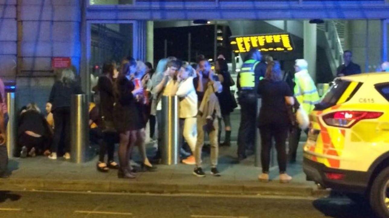 Manchester, kamikaze al concerto di Ariana Grande: 22 morti e 120 feriti | L'attentatore è Salman Abedi