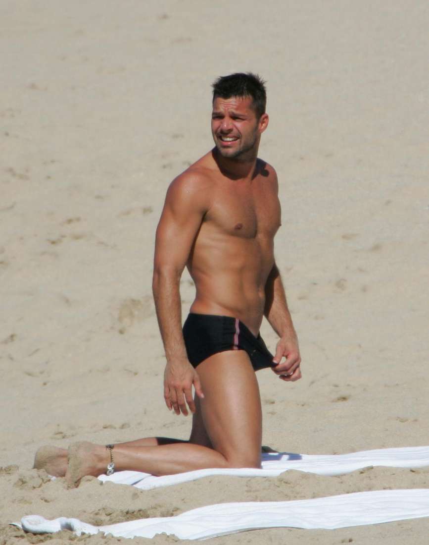 Resultado de imagen para ricky martin hot